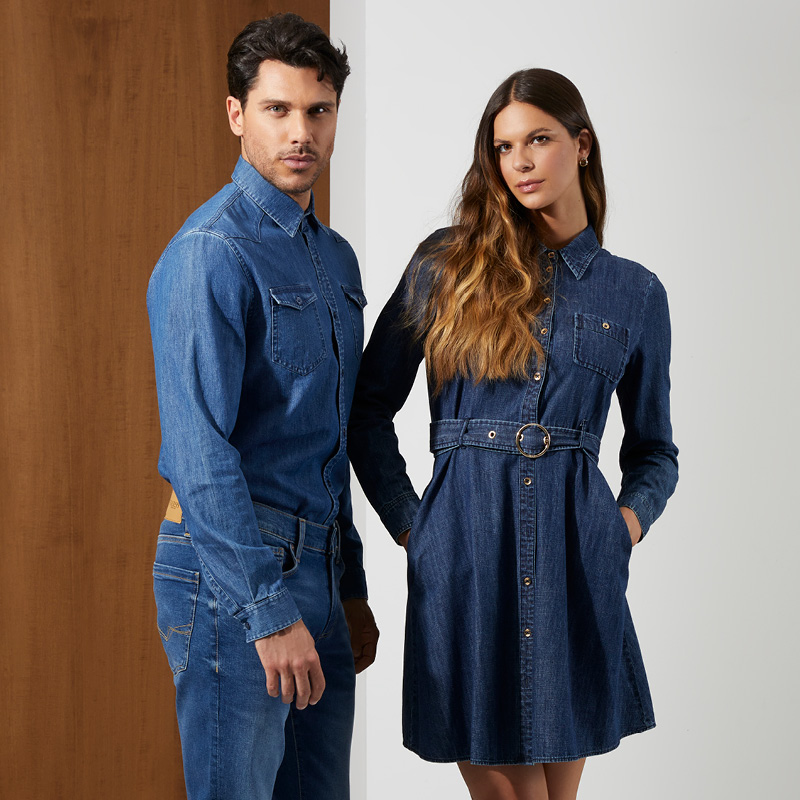 GUESS Negozio Abbigliamento e Accessori Valmontone Outlet